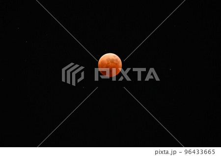 皆既月食/2022,11,8・442年ぶりの天王星食 96433665