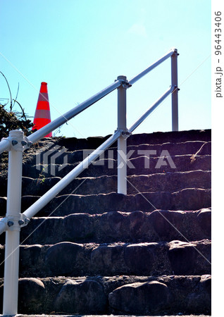 危険な階段 危険な階段 96443406