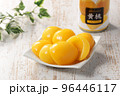 桃の缶詰① 96446117