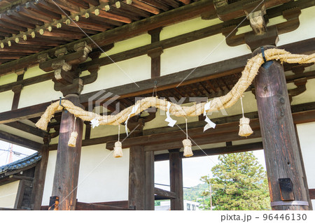 奈良市 東大寺 転害門のしめ縄 奈良市 東大寺 転害門のしめ縄 96446130