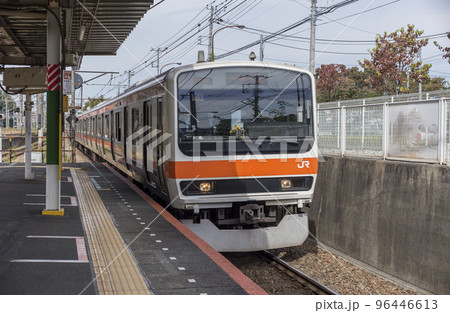 武蔵野線 205系 快速電車 北府中駅 ホーム 武蔵野線 205系 快速電車 北府中駅 ホーム 96446613
