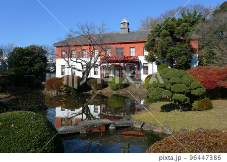 小石川植物園にある旧東京医学校本館 小石川植物園にある旧東京医学校本館 96447386