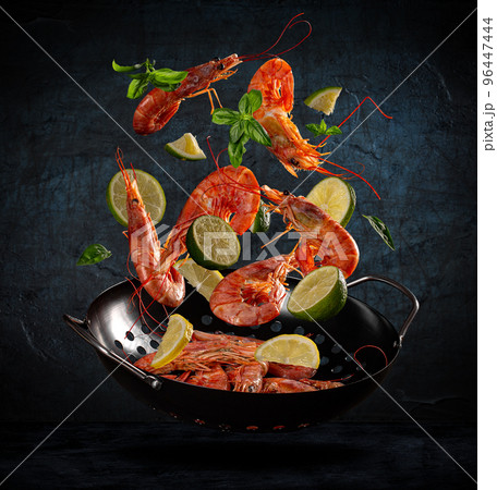 Fresh uncooked shrimp Fresh uncooked shrimp 96447444