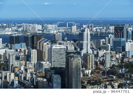 東京の都市風景　千葉方面の海景【東京都・港区】 96447701