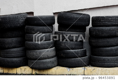 Stack of wheels 96453891