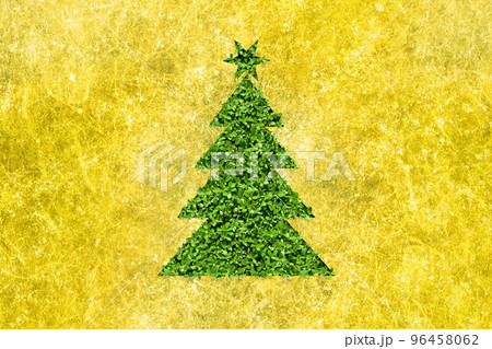 和風デザインのクリスマスツリー、金色和紙と緑の葉 和風デザインのクリスマスツリー、金色和紙と緑の葉 96458062