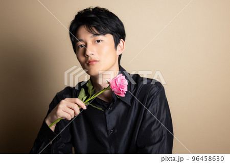 メンズビューティイメージ　　　　　　 96458630