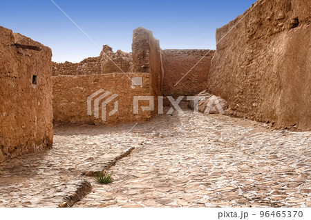View of the old abandoned village in the middle of the Sahara Desert, Tunisia, Africa View of the old abandoned village in the middle of the Sahara Desert, Tunisia, Africa 96465370