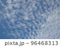 うろこ雲 96468313