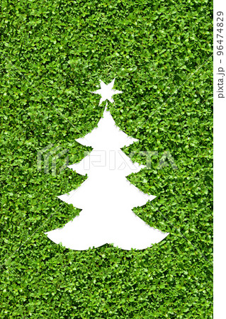 クリスマスツリーのペーパーアート、瑞々しい緑の葉っぱがキレイ クリスマスツリーのペーパーアート、瑞々しい緑の葉っぱがキレイ 96474829