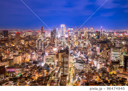 東京 恵比寿ガーデンプレイスからの夜景 東京 恵比寿ガーデンプレイスからの夜景 96474940
