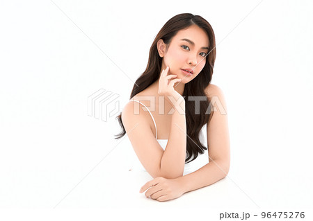 Beautiful young asian woman with clean fresh skin on white background, Face care, Facial treatment, Cosmetology, beauty and spa, Asian women portrait. 96475276