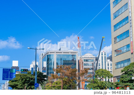 《福岡県》2022年11月16日の福岡市中央区（福岡市役所付近） 96481313