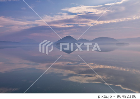 洞爺湖園地からの洞爺湖 96482386