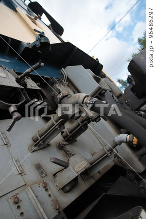 EF64-1030, 1031号機に装備される四方操作弁コック(ブレーキ管切換え弁) 96486297