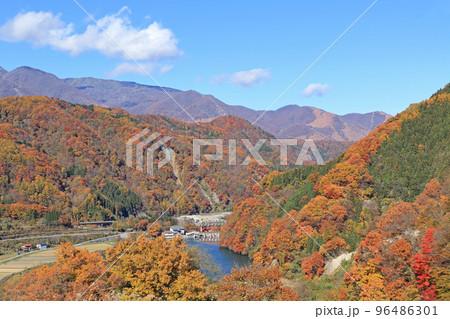 白馬村 晩秋の姫川第二ダム 白馬村 晩秋の姫川第二ダム 96486301