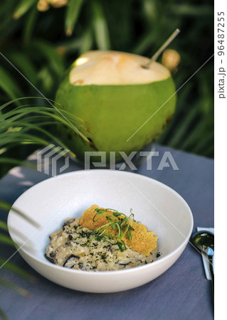 Bowl with asparagus risotto Bowl with asparagus risotto 96487255