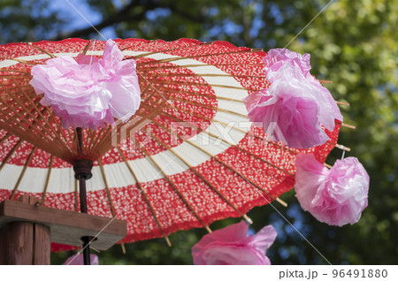 くり祭　傘　花飾り　日本傘　神楽　江戸の里神楽　大國魂神社　栗の露店販売 96491880