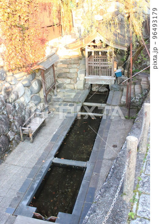 宗祇水(白雲水)~郡上八幡にて 宗祇水(白雲水)~郡上八幡にて 96493179