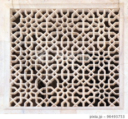 Beautiful stone carvings on the wall in Fatehpur Sikri complex, Uttar Pradesh, India 96493753