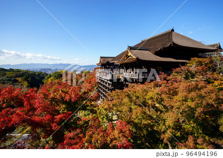 Landscape view of Kiyomizu-dera Temple(Higashiyama) With Maple Red in Kyoto, Japan in autumn season. Red fall leaves 96494196