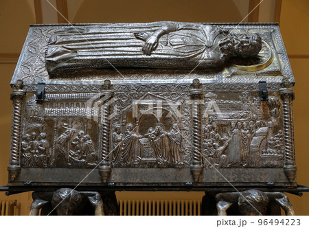 Saint Simeons chest at the atrium of Croatian Academy of Sciences and Arts in Zagreb Saint Simeons chest at the atrium of Croatian Academy of Sciences and Arts in Zagreb 96494223