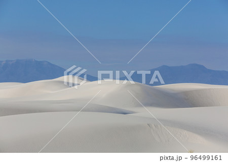 White sand dunes 96499161