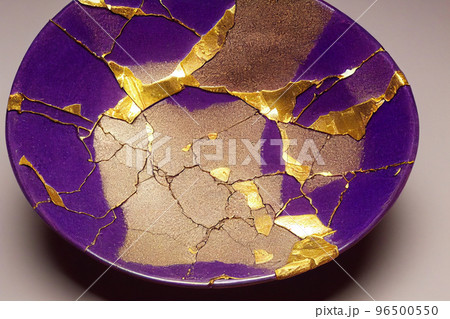 An illustration of Kintsugi, the centuries-old tradition of mending broken ceramics with gold. An illustration of Kintsugi, the centuries-old tradition of mending broken ceramics with gold. 96500550
