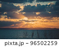 糸島の夕焼け④ 96502259