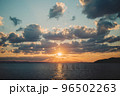 糸島の夕焼け⑦ 96502263