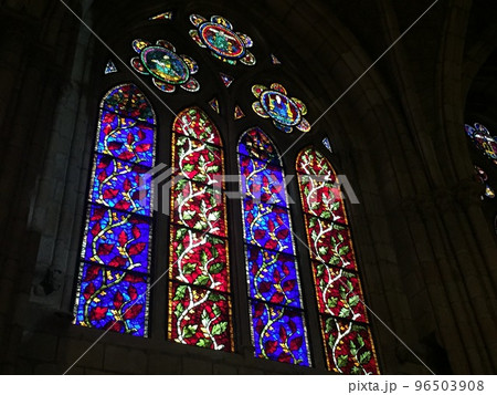 ステンドグラス 96503908