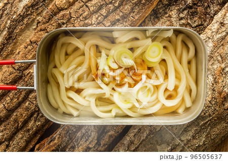 アウトドア料理 cooking dishes outdoors and camping アウトドア料理 cooking dishes outdoors and camping 96505637