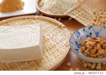 たくさんの大豆製品 たくさんの大豆製品 96507715