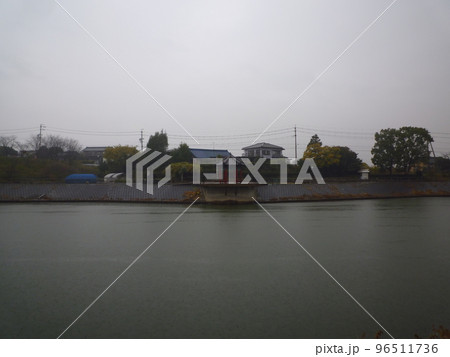 知多郡阿久比町 上芳池 知多郡阿久比町 上芳池 96511736