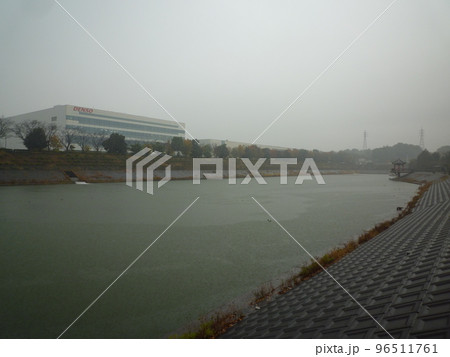 知多郡阿久比町 上芳池 知多郡阿久比町 上芳池 96511761