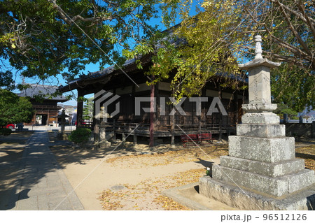 中世の商都 備前福岡の寺 妙興寺の本堂 岡山県瀬戸内市長船町 中世の商都 備前福岡の寺 妙興寺の本堂 岡山県瀬戸内市長船町 96512126