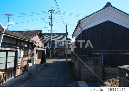 中世の商都 備前福岡 横町の秋晴れの風景2 岡山県瀬戸内市長船町 中世の商都 備前福岡 横町の秋晴れの風景2 岡山県瀬戸内市長船町 96512142
