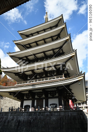 長楽寺[但馬大佛](五重塔)　【兵庫県美方郡香美町香住区】 96516090