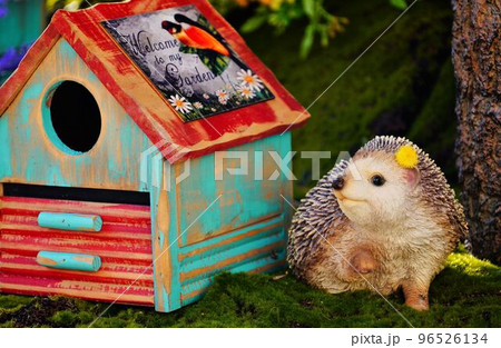 バードハウスとハリネズミのオブジェ バードハウスとハリネズミのオブジェ 96526134