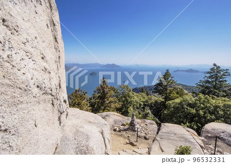 宮島弥山　宮島の風景　広島観光名所　瀬戸内海の風景　2023年G7サミット　 96532331