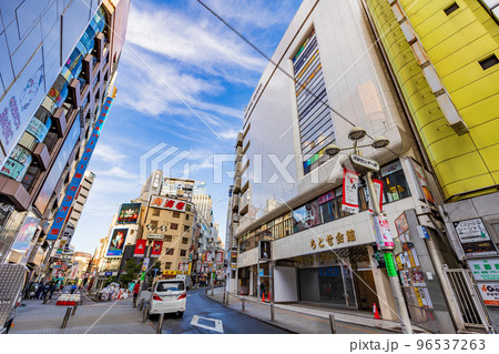 東京 渋谷区 渋谷センター街の都市風景 東京 渋谷区 渋谷センター街の都市風景 96537263