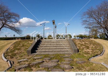 ふじの咲く丘 群馬県藤岡市 ふじの咲く丘 群馬県藤岡市 96541280