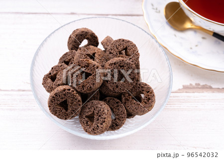 しみチョコ 96542032