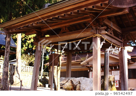 青梅市にある和田乃神社の境内 青梅市にある和田乃神社の境内 96542497