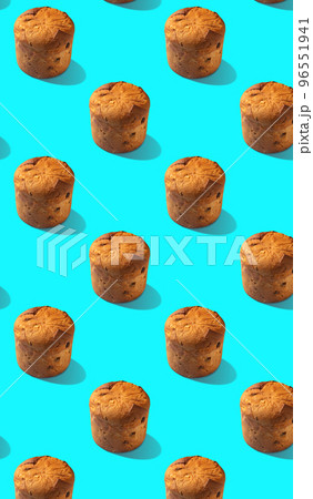 Panettone seamless pattern, this sweet bread is the traditional Italian food for Christmas, vertical Panettone seamless pattern, this sweet bread is the traditional Italian food for Christmas, vertical 96551941