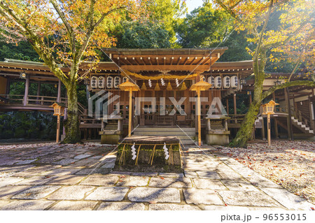 石切劔箭神社上之社　拝殿 96553015