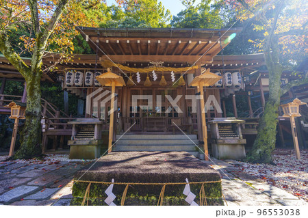 石切劔箭神社上之社　拝殿 96553038