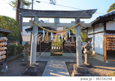 行田八幡神社　封じの宮　西向き八幡　瘡守稲荷社　目の神社 96556298
