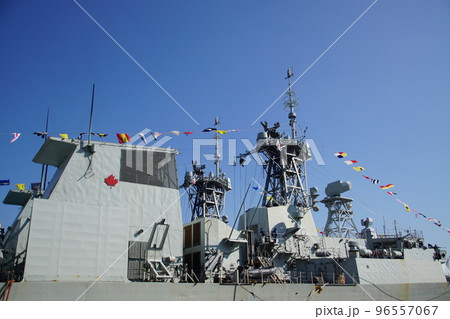 カナダ海軍巡洋艦 ウィニペグ FFH-338 WINNIPEG Canadian Navy 横須賀 カナダ海軍巡洋艦 ウィニペグ FFH-338 WINNIPEG Canadian Navy 横須賀 96557067