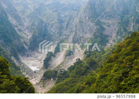 群馬 谷川岳 一ノ倉沢 衝立岩 群馬 谷川岳 一ノ倉沢 衝立岩 96557998